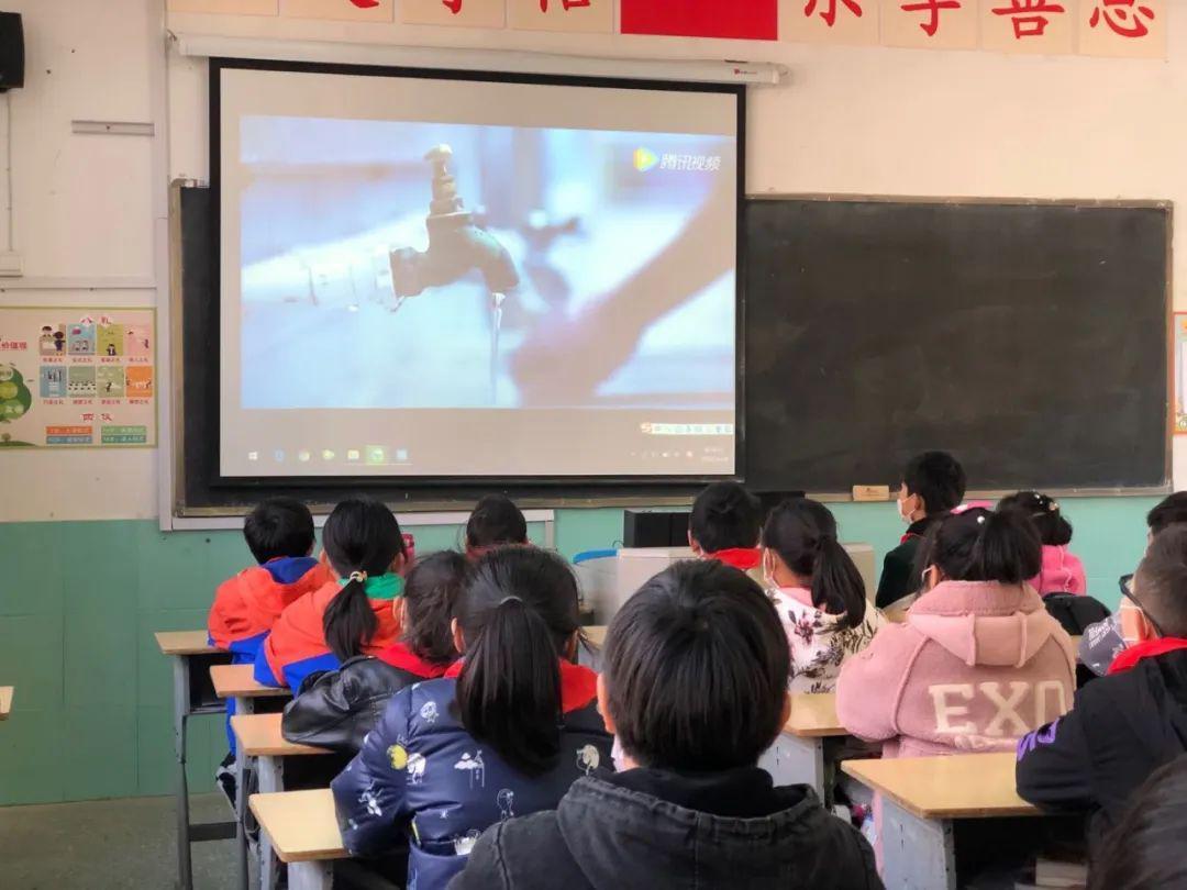 我是重庆市合川人 名下无房产 现在想在主城买套房子 请问要办理无房证明怎么申请？